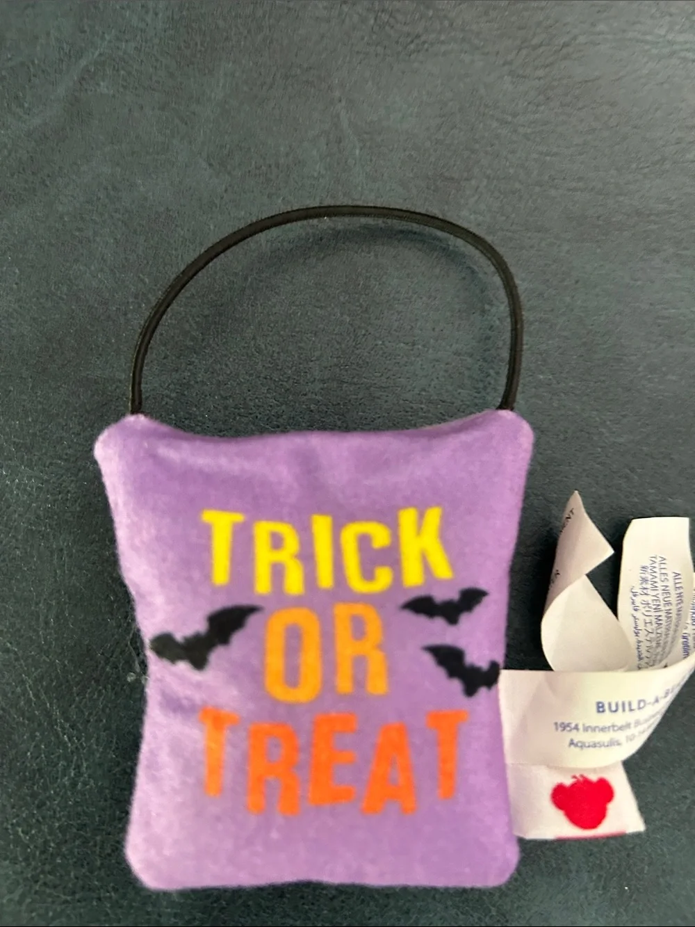 Build-A-Bear comes accessories